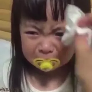 😭