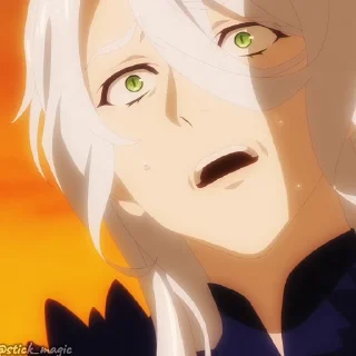 😱