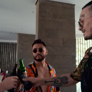 🍻