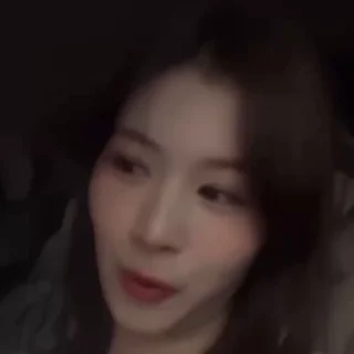 👀