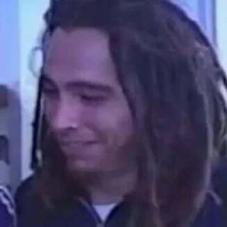 😳