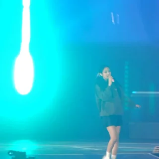 👩‍❤️‍💋‍👩