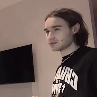 😶