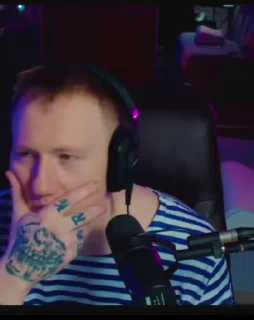 🤔