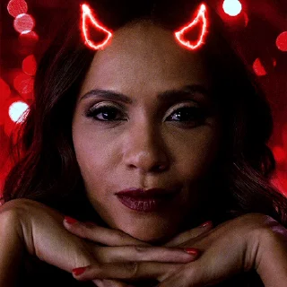 😈