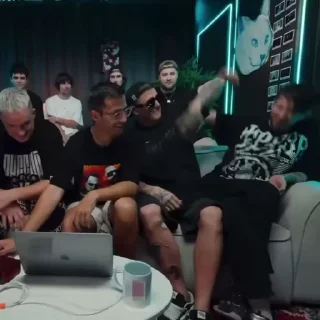 🎧