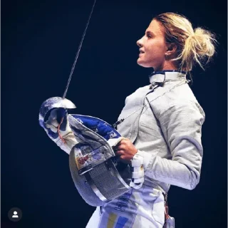 🤺