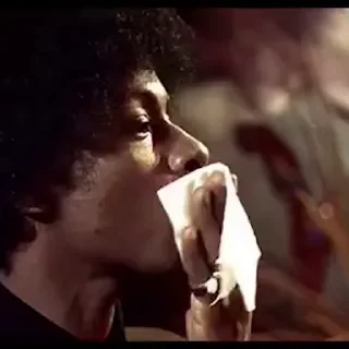 🍴
