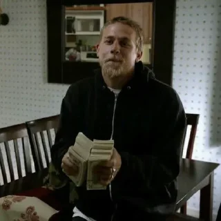 💴