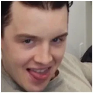 🥴