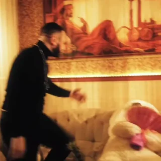 👊