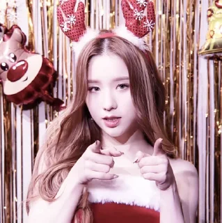 HEEJIN⁴ ꪶ᭥┼╌ׄ @PARTNERMU
