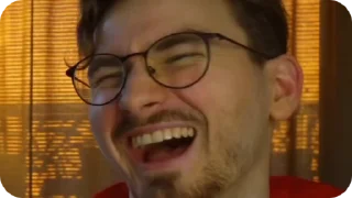 😂