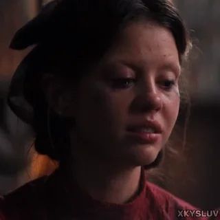 😢