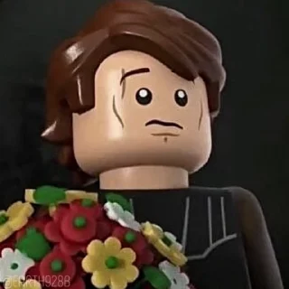 ☹