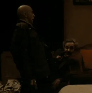 ⚰