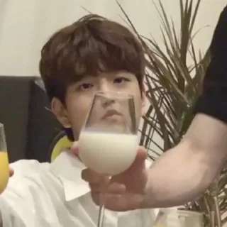 😕