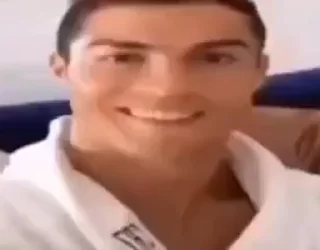 😀