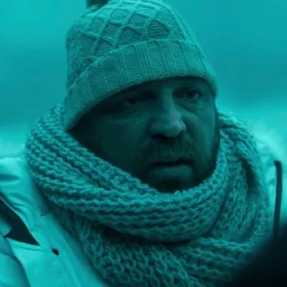 😐
