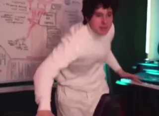 😋