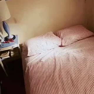 😴