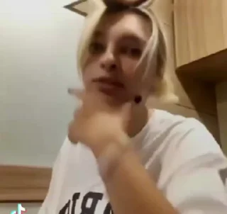 🫰