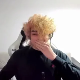 🤭