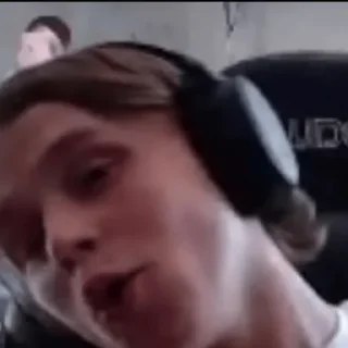 😁
