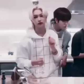 😏