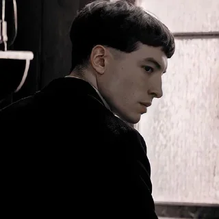 🎬