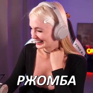 😂