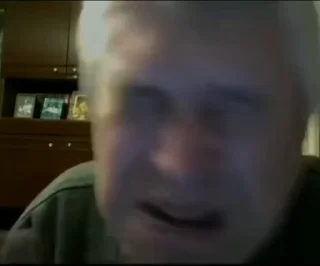 😧