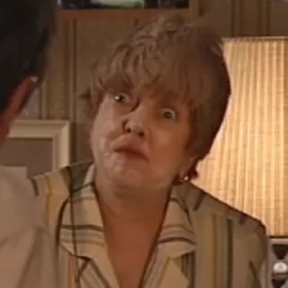 😳