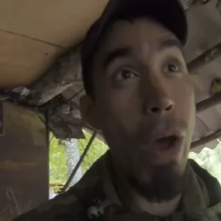 😮