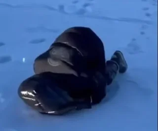 😞