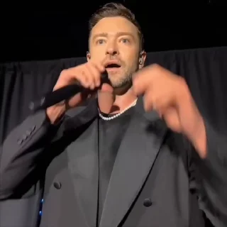 🤛