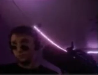 😎