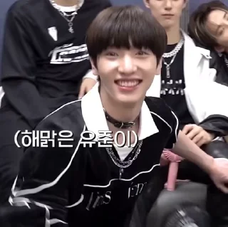 😁
