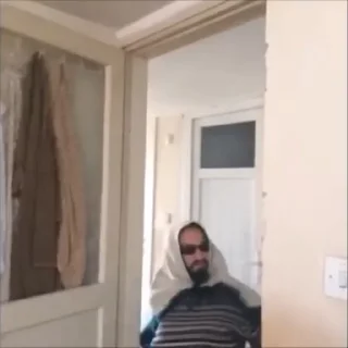 👵