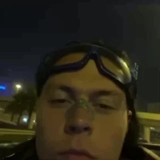 🤯