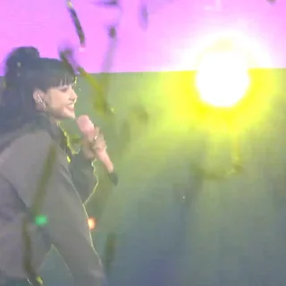 👩‍❤️‍💋‍👩