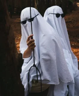 👻