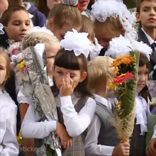 😢