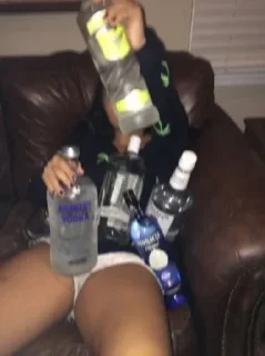 🥂