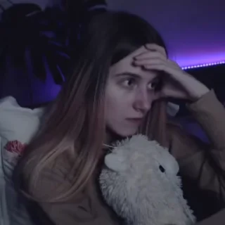 😱