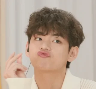 😗