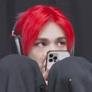 👀