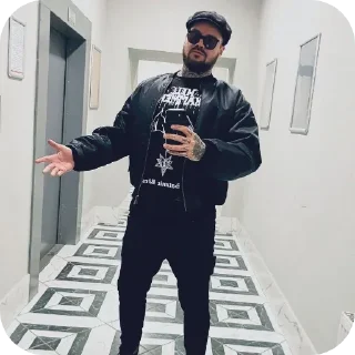 😎