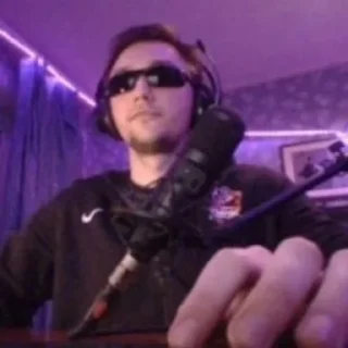 😎