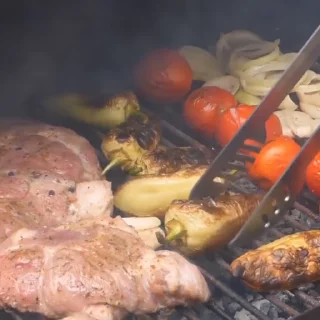 🍢